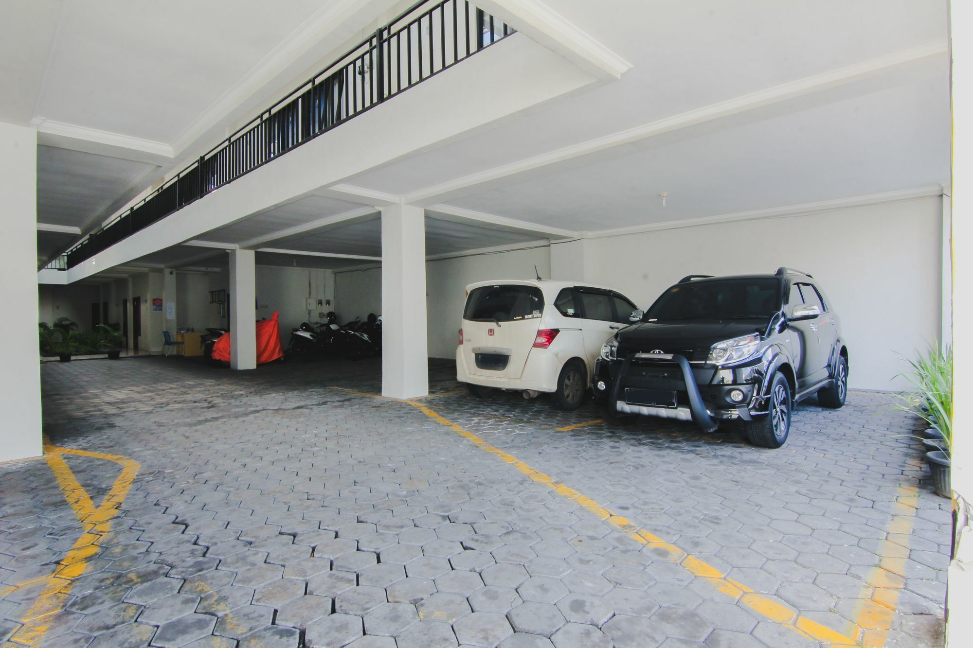 D'Paragon Upn Maguwo Esterno foto